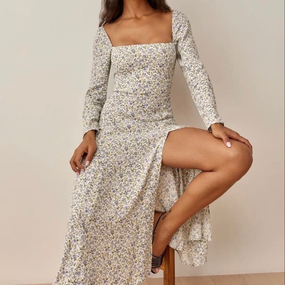 Reformation Dresses & Skirts - reformation sigmund dress in pixie